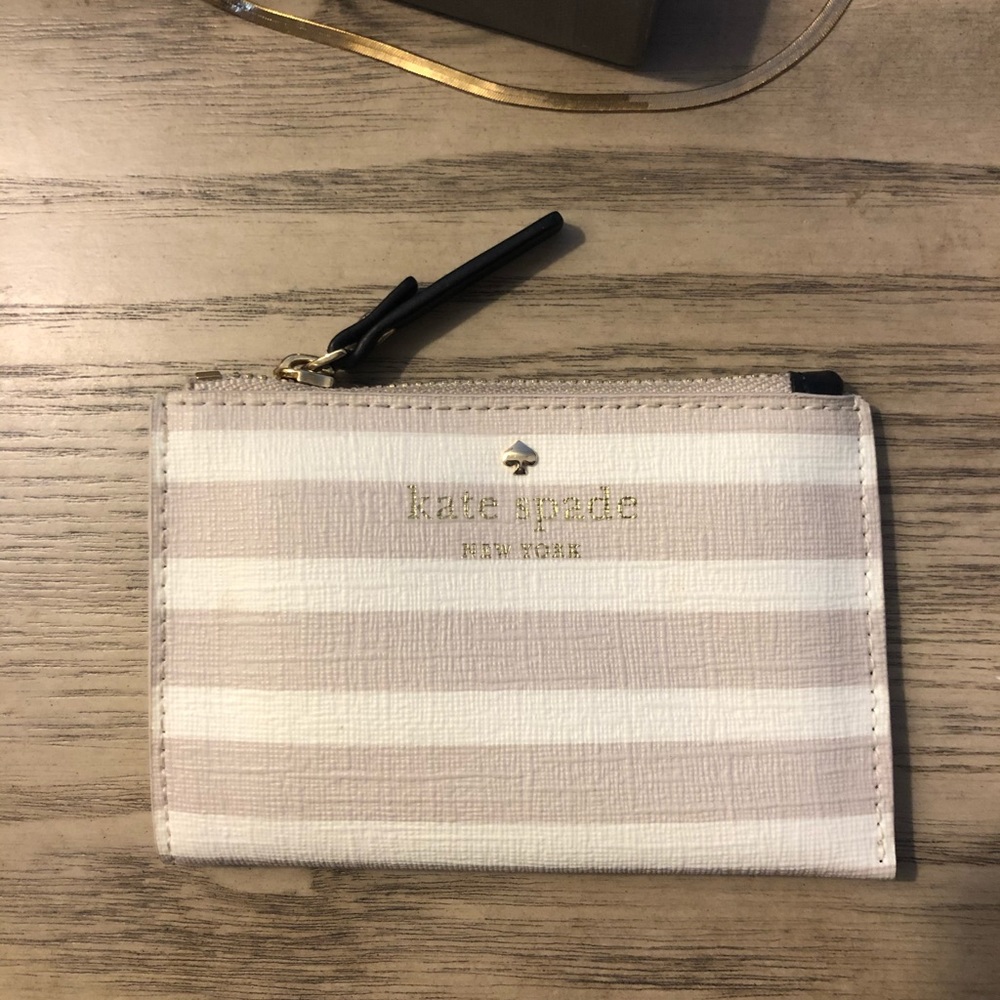 COPY - Kate Spade Wallet - Authentic - NWOT